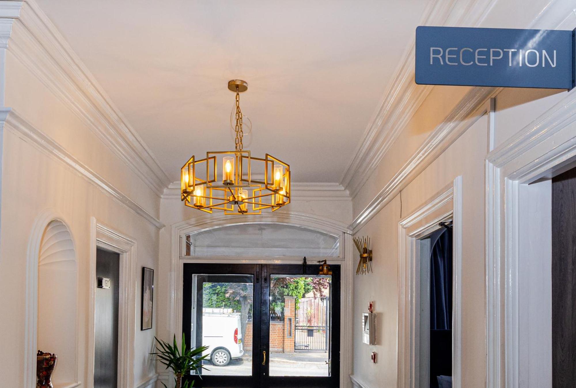 Woodford Hotel 伦敦 外观 照片