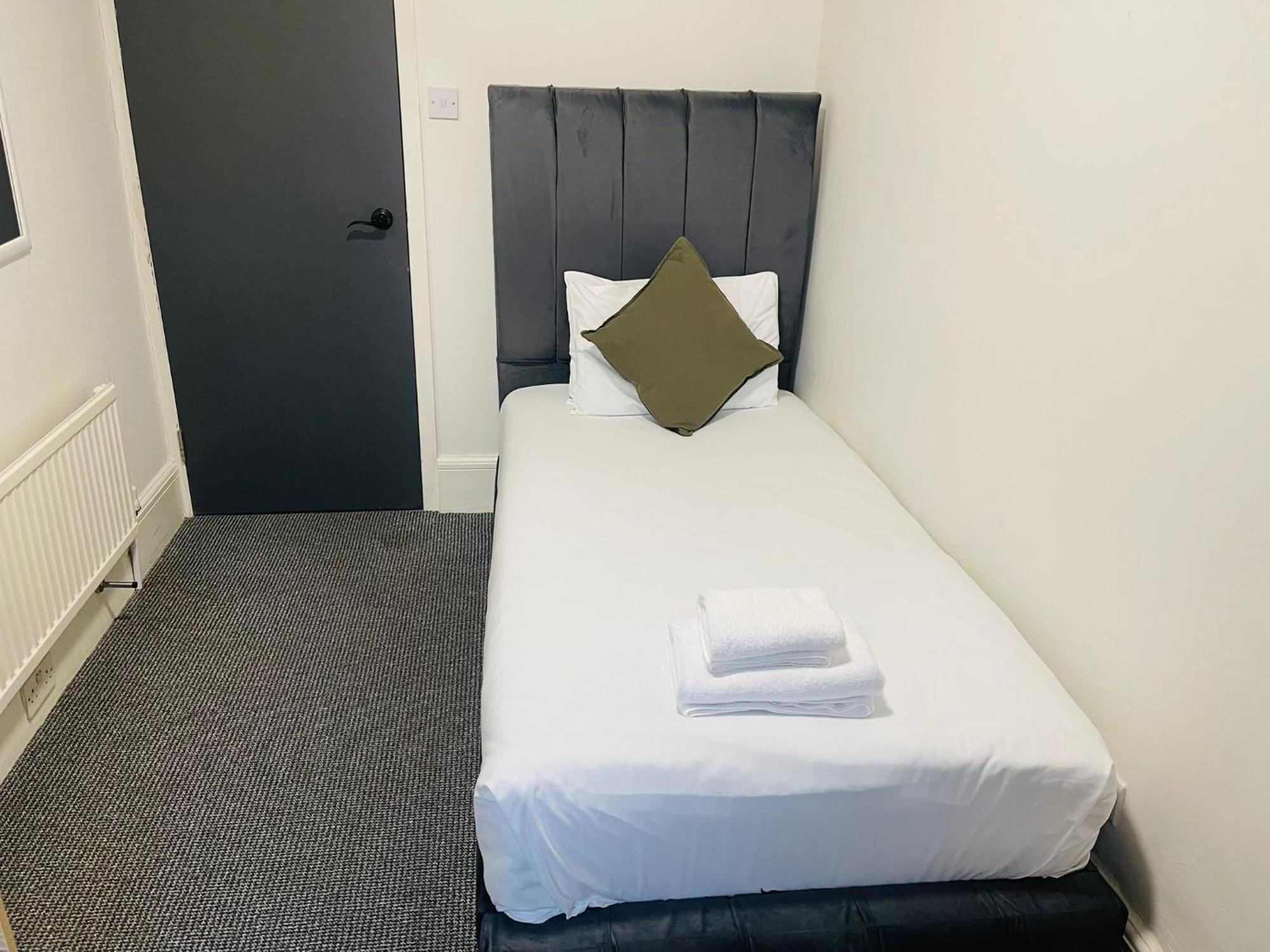 Woodford Hotel 伦敦 外观 照片